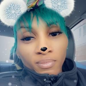 Meet your Posher, Sheena